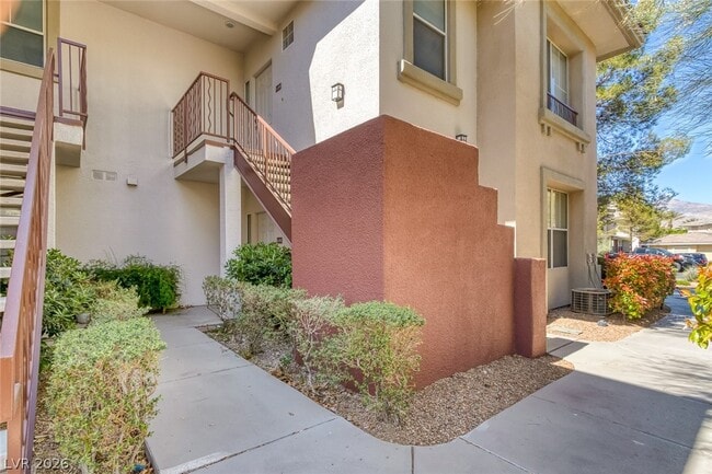 Photo - 912 Duckhorn Ct Unidad 103