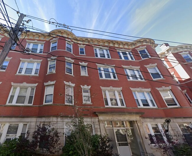 Photo - 208 Winthrop Rd