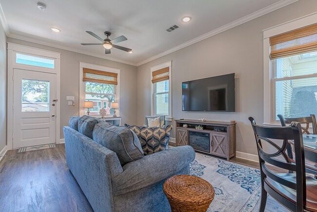 Photo - 1224 Avenue K