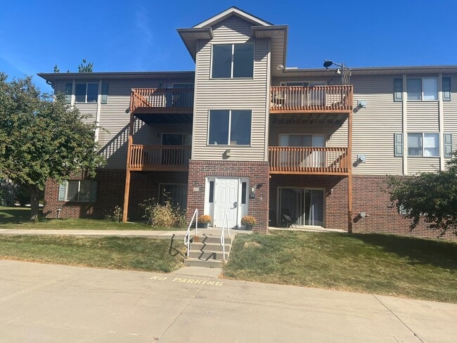 Building Photo - 30 Zeller Ct Unit 312