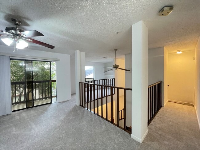 Photo - 3909 Tanglewilde St Unit 3909