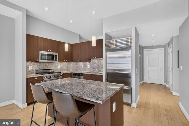 Photo - 2425 L St NW Unit 421