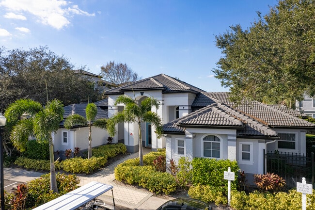 5501 Legacy Crescent Pl Riverview, FL 33578-3833 - Allegro Palm Apartments