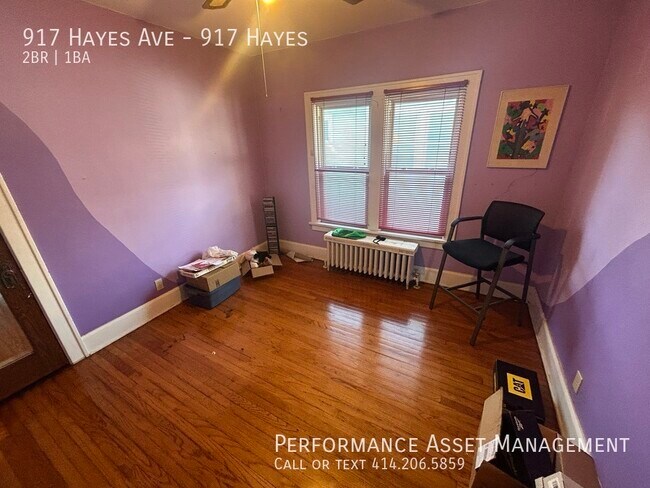 Photo - Charming 2BR Apartment in Prime Racine Loc... Unit 917 Hayes