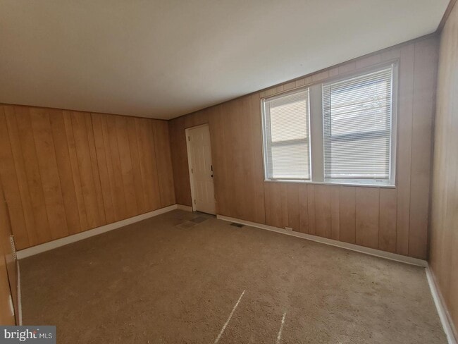 Photo - 2916 Yorkship Rd