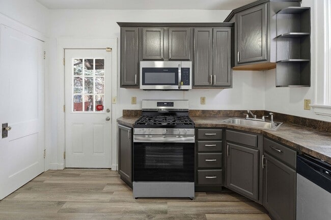 Photo - West Price Hill- Adorable 2 bedroom 1 Bath