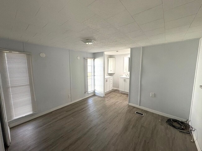 Photo - 5316 53rd Ave E