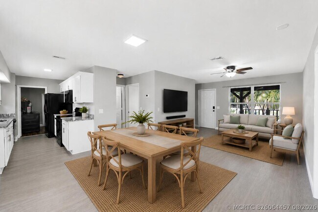 Photo - 11448 68th St N