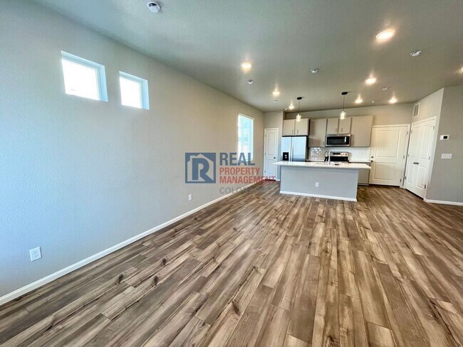 Photo - 9254 Henson Pl House