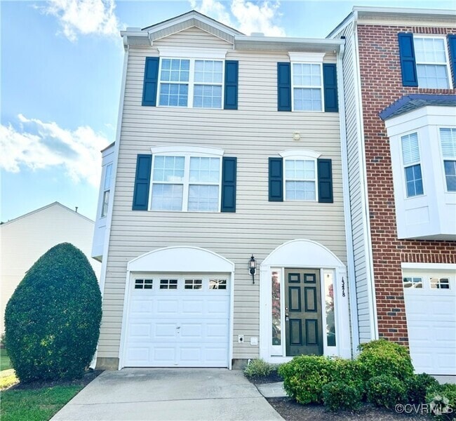 Building Photo - 13478 Ridgemoor Ln Rental