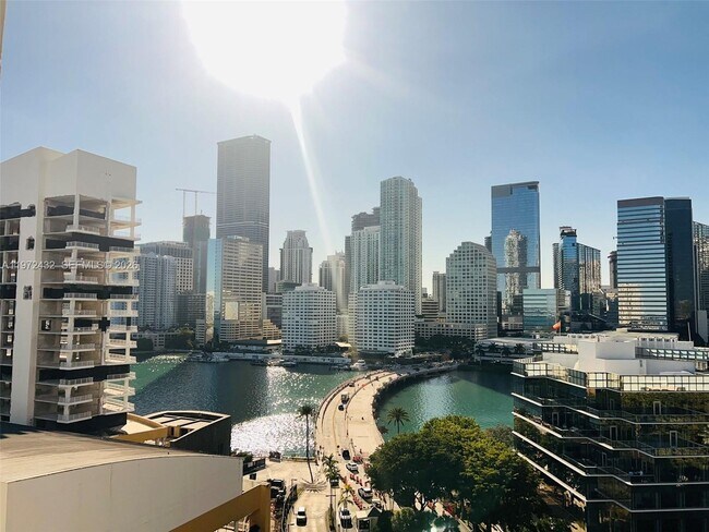 Photo - 770 Claughton Island Dr Unidad 1601