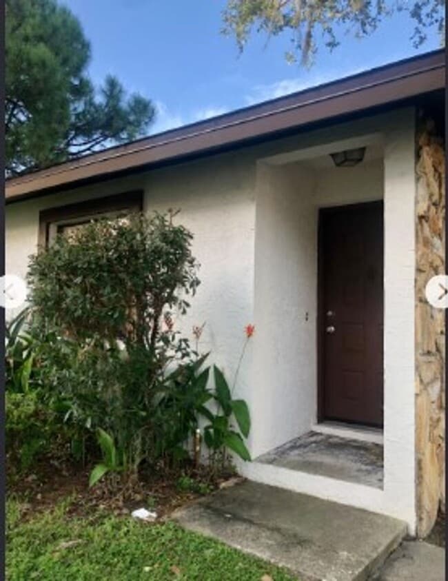 Photo - 2112 Oak Chace Ct Unit 1