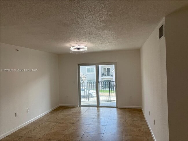 Photo - 15422 SW 284th St Unit 7204