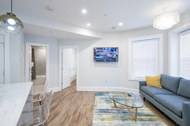 Photo - 1448 Florida Ave NW Unidad ID614P