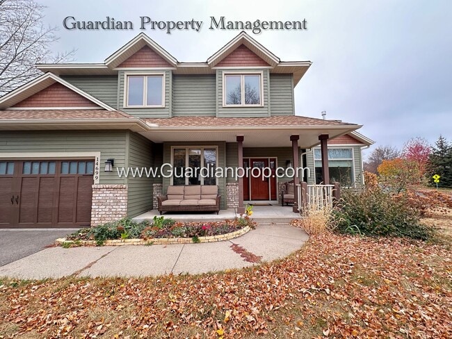 Building Photo - Well Maintained Prior Lake SFH, Large Deck, Fireplace, 2 Car Attached Garage