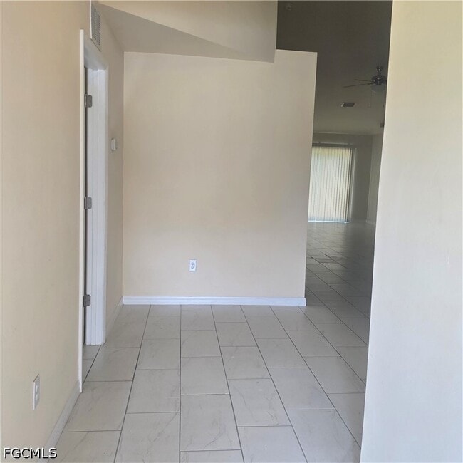 Photo - 203 SE 13th St