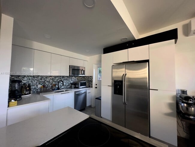 Photo - 270 NW 109th St