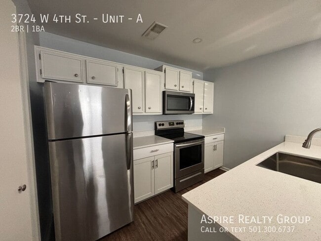 Photo - 3724 W 4th St Unit A