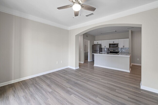 Apartamentos Windsor At Tryon Village — foto de la comunidad