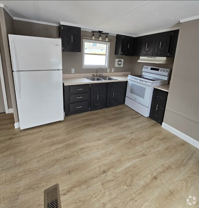 Building Photo - 49 Haney Park Rental