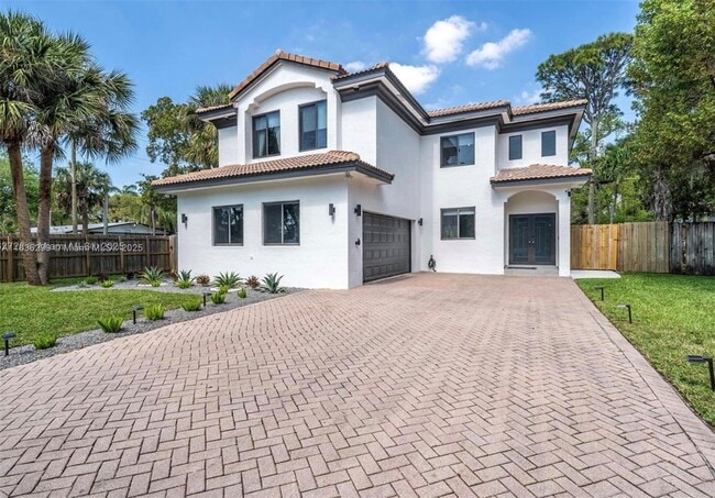 Building Photo - 1451 SW 11th Pl Rental