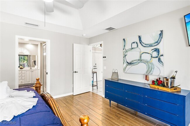Photo - 2014 NW 25th Pl