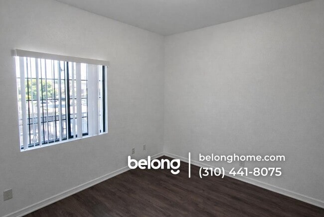 Photo - 1700 W 43rd St Unidad A