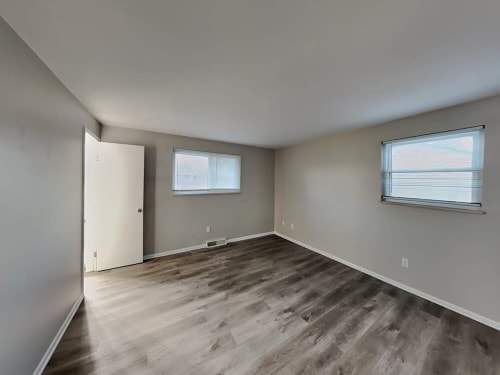 Photo - 7133 W Hinsdale Dr