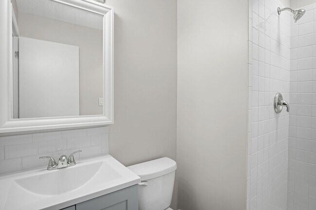 Photo - Wornall Place Apartments & Townhomes