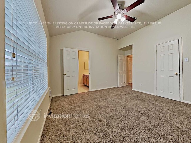 Photo - 153 Rodeo Dr