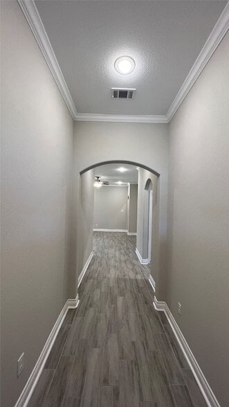 Photo - 1004 Hardaway Ln