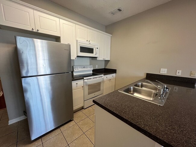 Photo - Auburn Townhome