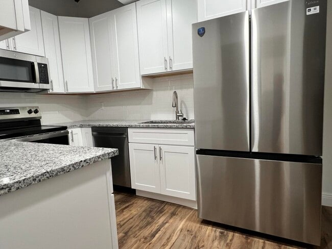 Photo - 10623 Royal Palm Blvd