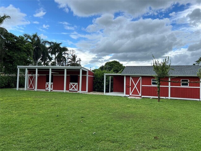 Photo - 18351 SW 202nd St