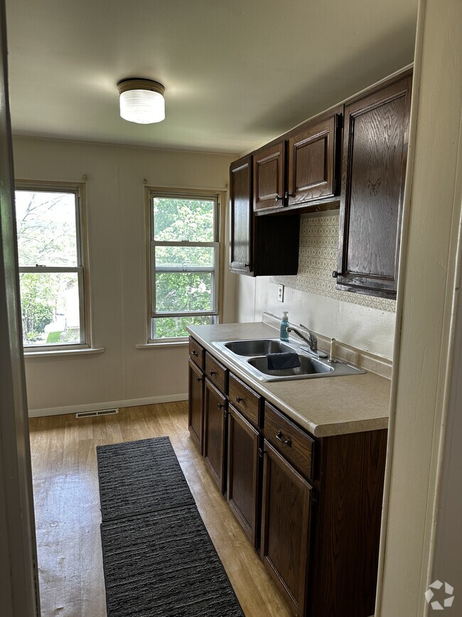 Building Photo - 123 Hickory St Unit 123 hickory st butler pa Rental