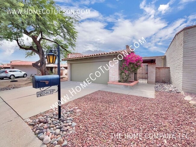 Building Photo - 8540 N Calle Tioga Rental