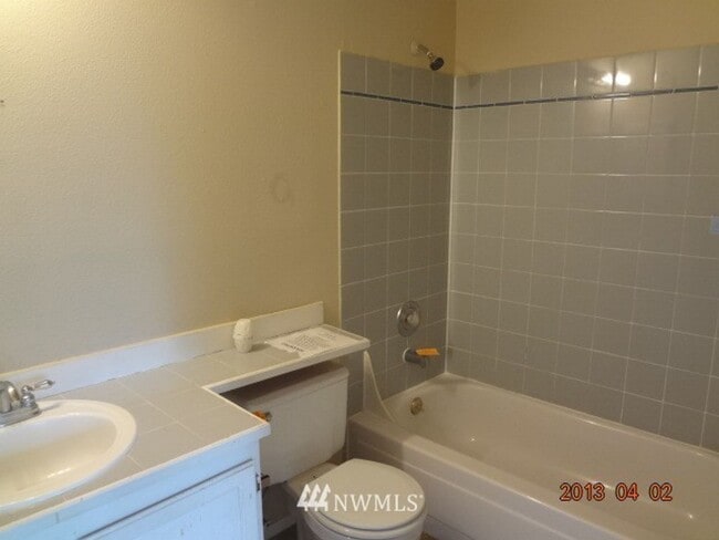 Photo - Spacious Condo in Renton