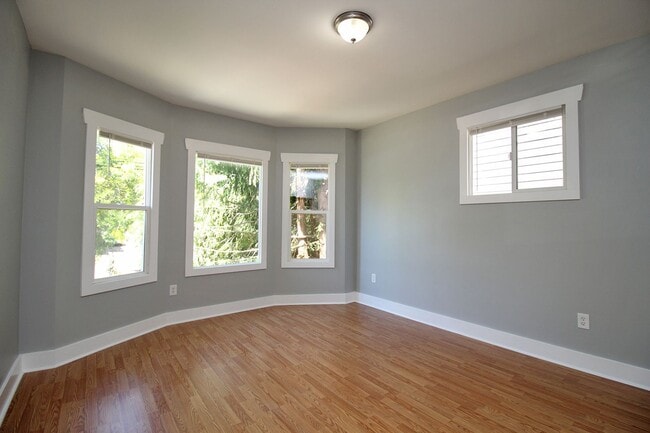 Photo - 4030-4030 NE Garfield Ave. Unit 4030