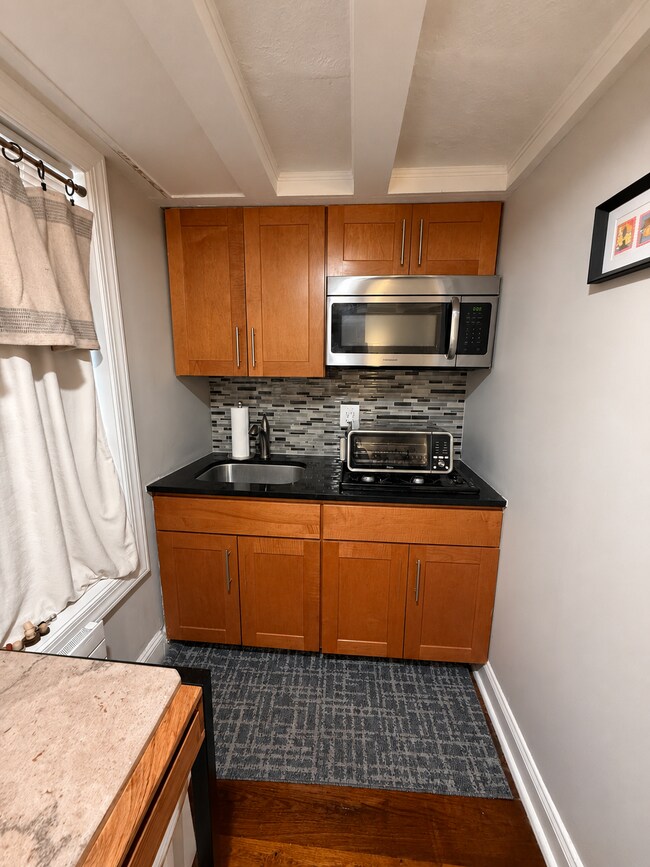 Photo - 313 S 18th St Unit 1R