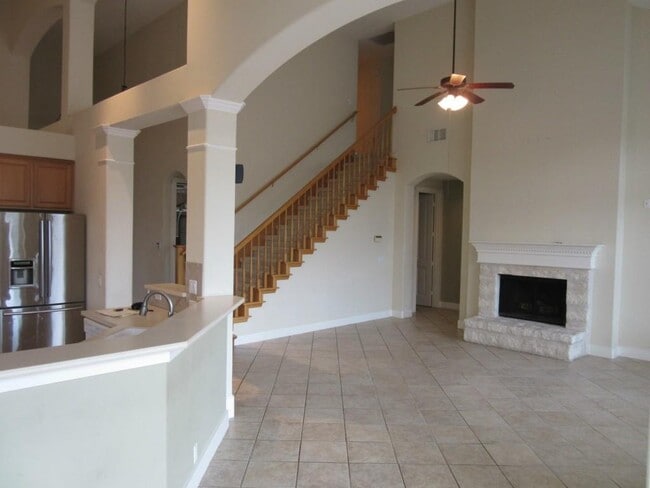 Photo - 3908 Michael Neill Dr