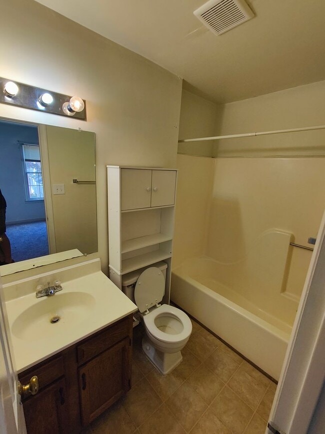 Photo - 2 BR/ 2.5 BA Two Bedroom Townhouse in the West End.