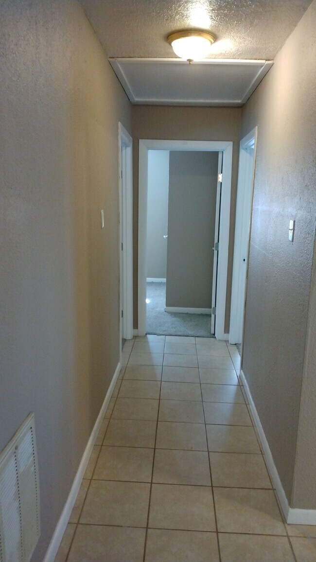 Photo - 2901 Rose Ln