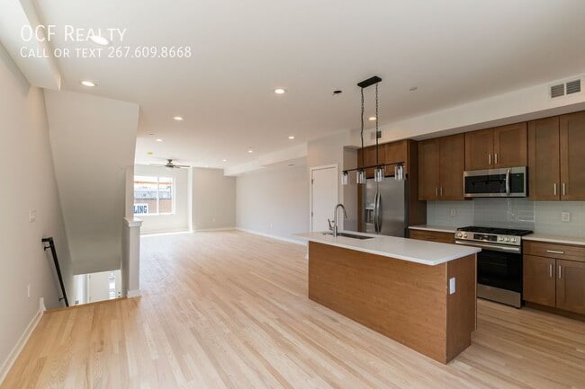 Photo - 1349 S Myrtlewood St