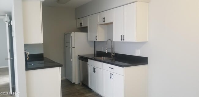 Photo - 9420 E Speedway Blvd Unit 34