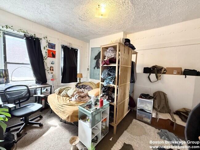 Photo - 26 Symphony Rd Unit 4