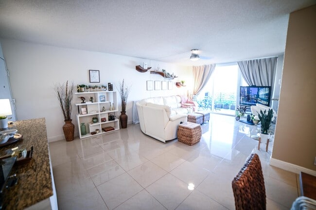 Photo - 2701 N Ocean Blvd Unit 2F