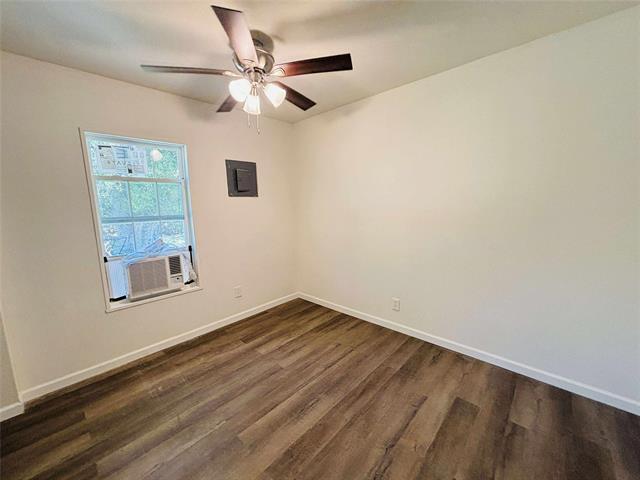 Photo - 2762 Beverly Hills Dr