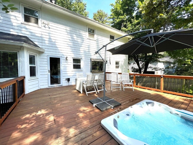 Photo - 3324 Devaughn Dr