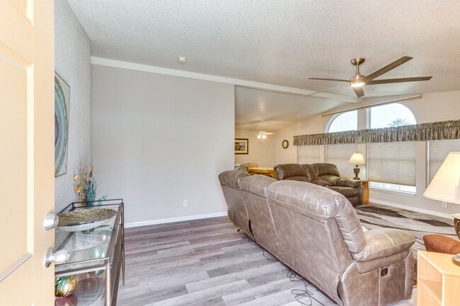 Photo - 10650 S Avenida Compadres Unit ID1385889P