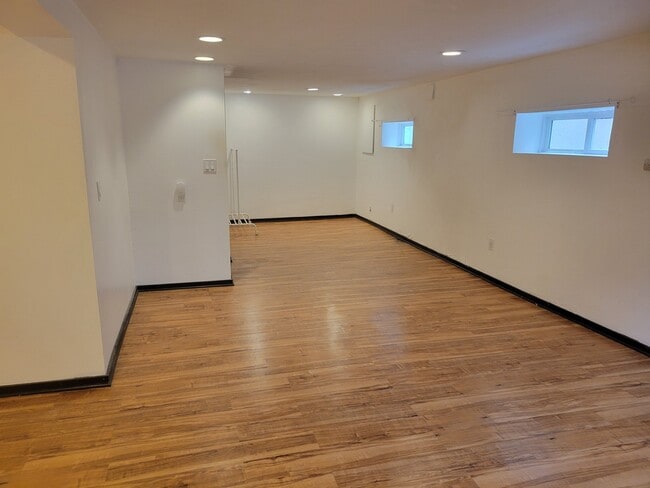 Photo - 5032 35th Ave SW Unit B